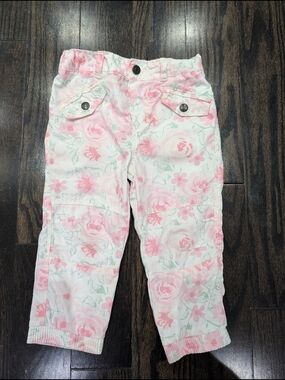 4/$20 Joe Fresh Floral Cargo Pants – Girls Size 18–24M